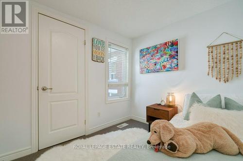 225 Pickering Street, Toronto, ON - Indoor Photo Showing Bedroom