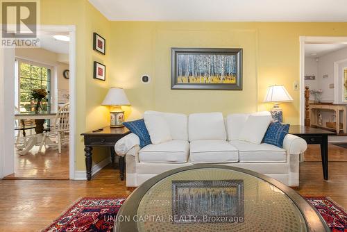 78 Sciberras Road, Markham, ON - Indoor Photo Showing Living Room