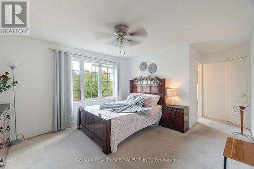 675 Thompson Road S, Milton, ON - Indoor Photo Showing Bedroom