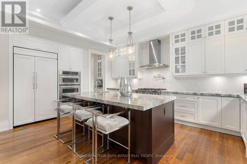 279 Betty Ann Drive, Toronto, ON - Indoor Photo Showing Kitchen With Upgraded Kitchen