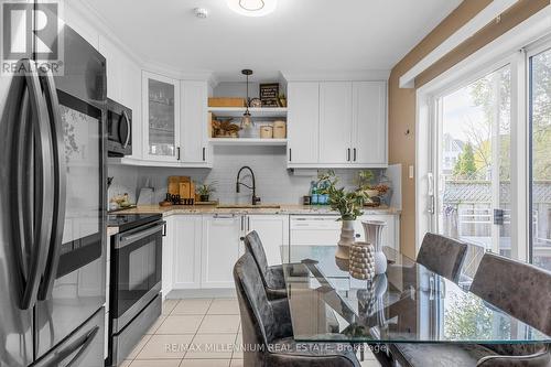 1226 Middlebury Avenue, Oshawa, ON - Indoor Photo Showing Kitchen With Stainless Steel Kitchen With Upgraded Kitchen