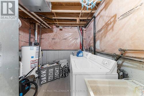 1226 Middlebury Avenue, Oshawa, ON - Indoor Photo Showing Laundry Room