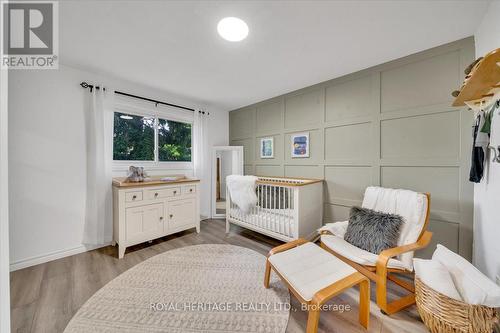 879 Sorrento Avenue, Oshawa, ON - Indoor Photo Showing Bedroom