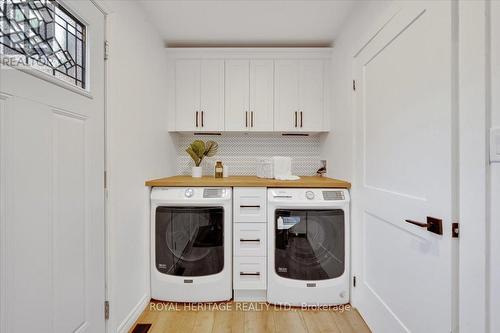 879 Sorrento Avenue, Oshawa, ON - Indoor Photo Showing Laundry Room