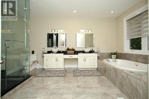 3693 Cochrane Street, Whitby, ON - Indoor Photo Showing Bathroom