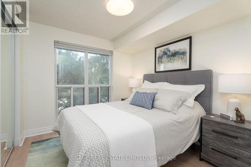 203 - 2119 Lake Shore Boulevard W, Toronto, ON - Indoor Photo Showing Bedroom