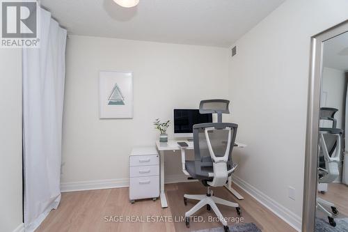 203 - 2119 Lake Shore Boulevard W, Toronto, ON - Indoor Photo Showing Office