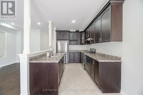 6 Dufay Road, Brampton, ON - Indoor Photo Showing Kitchen With Double Sink With Upgraded Kitchen