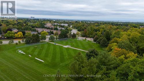 1100 Springbrook Crescent, Oakville, ON - Outdoor With View