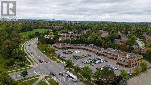 1100 Springbrook Crescent, Oakville, ON - Outdoor With View