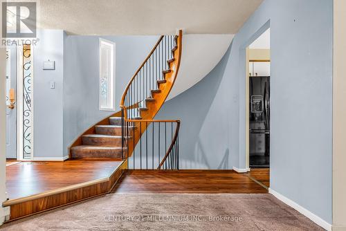 1100 Springbrook Crescent, Oakville, ON - Indoor Photo Showing Other Room