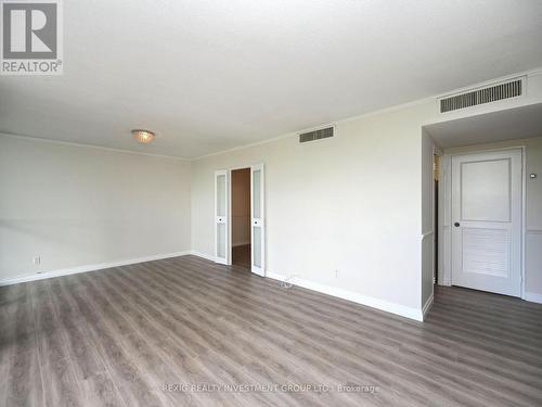 419 - 1333 Bloor Street E, Mississauga, ON - Indoor Photo Showing Other Room