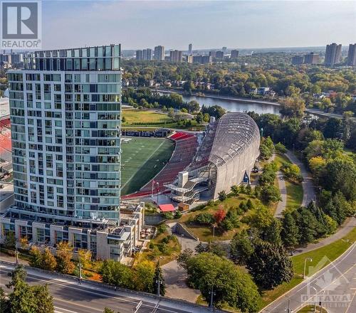 Corner suite 18th floor- private and unobstructed vistas of the Canal and Inlet. - 1035 Bank Street Unit#1801, Ottawa, ON - Outdoor With View