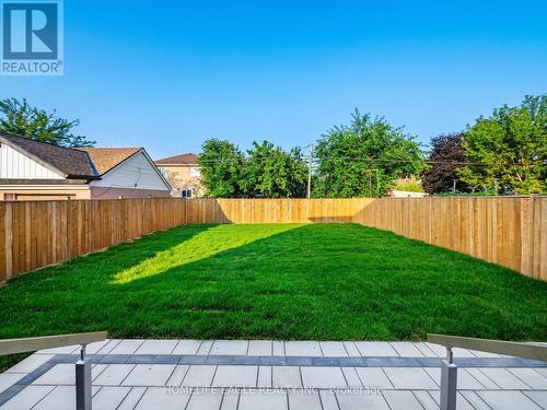 39 Commonwealth Avenue, Toronto, ON - Outdoor With Backyard