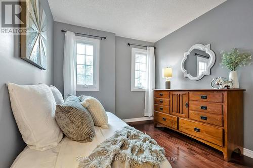 35 Poolton Crescent, Clarington, ON - Indoor Photo Showing Bedroom