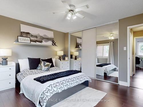 3508 Ash Row Cres, Mississauga, ON - Indoor Photo Showing Bedroom