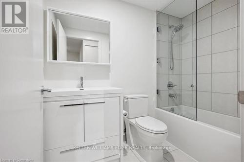 612 - 212 King Street E, Hamilton, ON - Indoor Photo Showing Bathroom