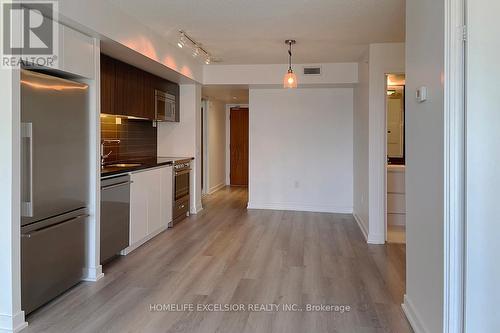 1006 - 75 Queens Wharf Road, Toronto, ON - Indoor Photo Showing Kitchen With Stainless Steel Kitchen