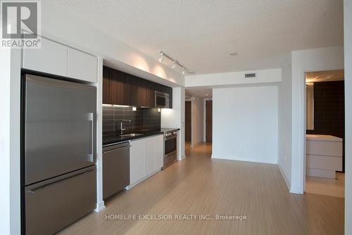 1006 - 75 Queens Wharf Road, Toronto, ON - Indoor Photo Showing Kitchen With Stainless Steel Kitchen