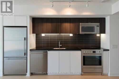 1006 - 75 Queens Wharf Road, Toronto, ON - Indoor Photo Showing Kitchen With Stainless Steel Kitchen With Upgraded Kitchen