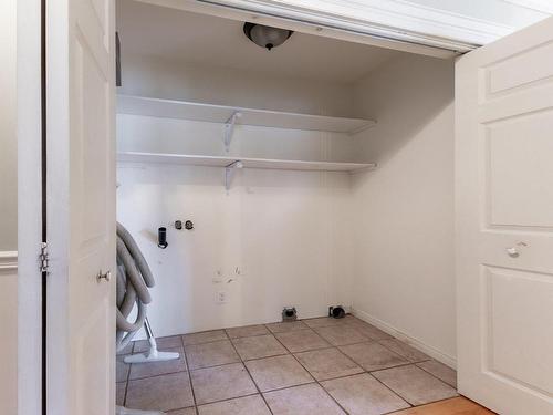 Laundry room - 1000 Rue St-Jacques, Saint-Jean-Sur-Richelieu, QC - Indoor Photo Showing Other Room