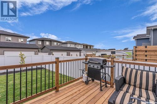 223 Skopik Crescent, Saskatoon, SK - Outdoor With Exterior