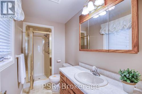 11 Bound Brook Court, Kitchener, ON - Indoor Photo Showing Bathroom