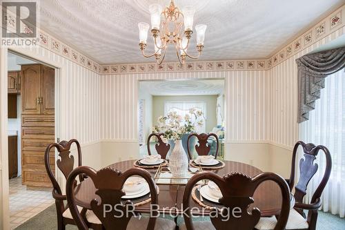 11 Bound Brook Court, Kitchener, ON - Indoor Photo Showing Dining Room