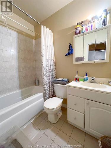 491 Elm, Windsor, ON - Indoor Photo Showing Bathroom