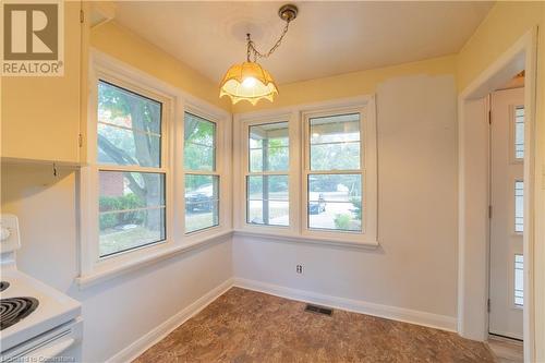 71 Melbourne Crescent, Waterloo, ON - Indoor Photo Showing Other Room