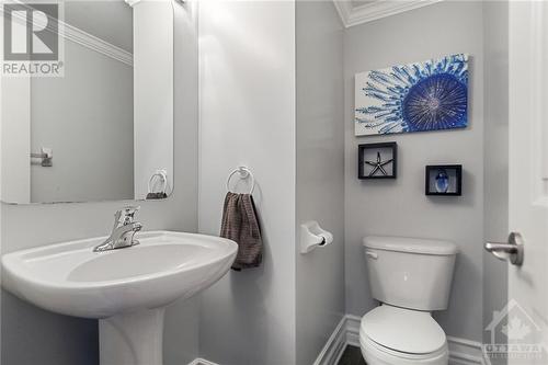 1152 Brasseur Crescent, Ottawa, ON - Indoor Photo Showing Bathroom