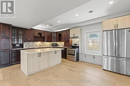 12 Firelane 13A Lane, Niagara-On-The-Lake, ON - Indoor Photo Showing Kitchen With Upgraded Kitchen