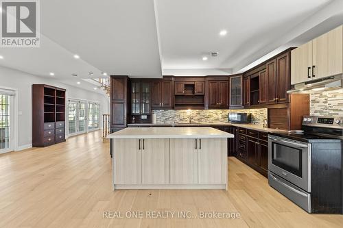 12 Firelane 13A Lane, Niagara-On-The-Lake, ON - Indoor Photo Showing Kitchen With Upgraded Kitchen