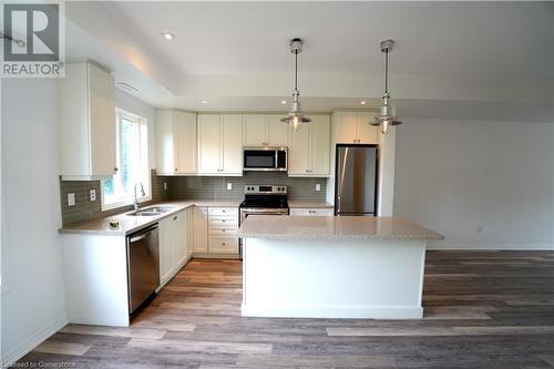 290 Barton Street W Unit# 21, Hamilton, ON - Indoor Photo Showing Kitchen With Stainless Steel Kitchen With Double Sink