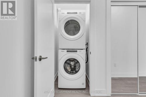 605 - 470 Dundas Street, Hamilton, ON - Indoor Photo Showing Laundry Room