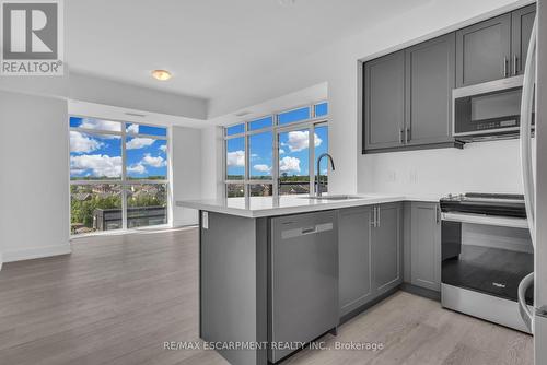 605 - 470 Dundas Street, Hamilton, ON - Indoor Photo Showing Kitchen