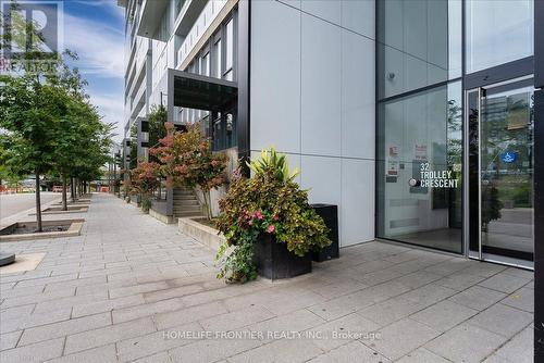 514 - 32 Trolley Crescent W, Toronto, ON - Outdoor With Exterior