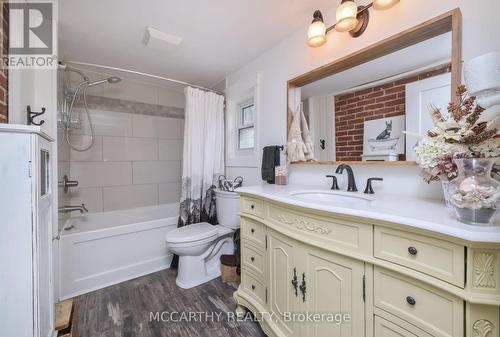 436139 4Th Line, Melancthon, ON - Indoor Photo Showing Bathroom