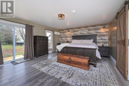 436139 4Th Line, Melancthon, ON - Indoor Photo Showing Bedroom