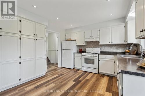 2 Menary Drive, Amaranth, ON - Indoor Photo Showing Kitchen