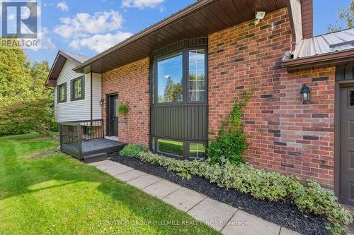 2 Menary Drive, Amaranth, ON - Outdoor With Exterior