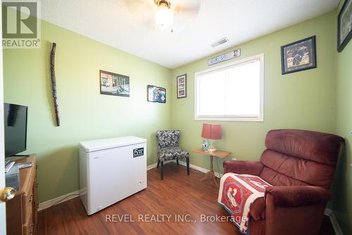 25 West Avenue, Hamilton, ON - Indoor