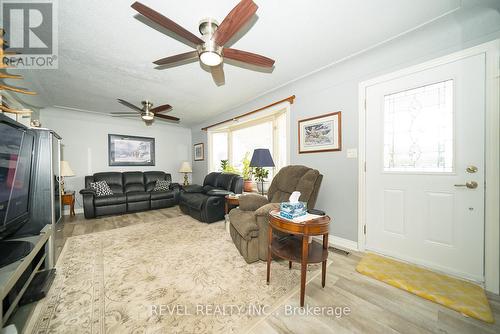 25 West Avenue, Hamilton, ON - Indoor