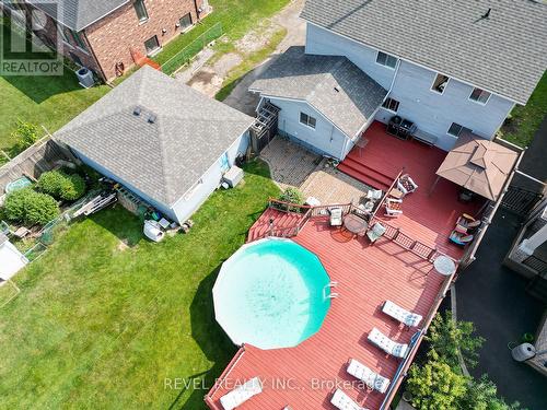 25 West Avenue, Hamilton, ON - Outdoor With Above Ground Pool