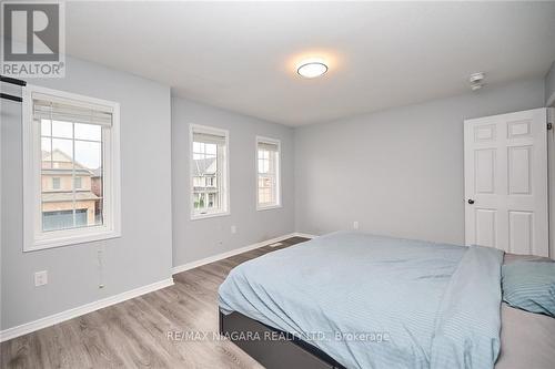 7721 Sassafras Trail, Niagara Falls, ON - Indoor Photo Showing Bedroom