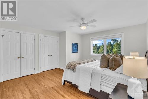 4120 Riverside Drive Unit#K, Ottawa, ON - Indoor Photo Showing Bedroom