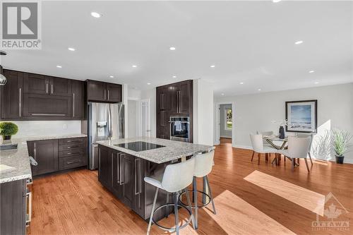 4120 Riverside Drive Unit#K, Ottawa, ON - Indoor Photo Showing Kitchen With Stainless Steel Kitchen With Upgraded Kitchen