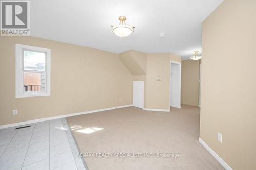 442 Mary Street, Hamilton, ON - Indoor Photo Showing Other Room