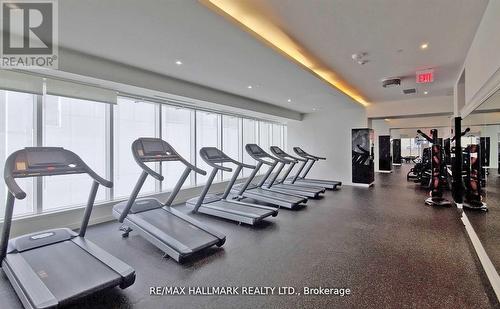 3114 - 197 Yonge Street, Toronto, ON - Indoor Photo Showing Gym Room