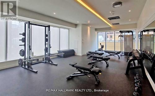 3114 - 197 Yonge Street, Toronto, ON - Indoor Photo Showing Gym Room